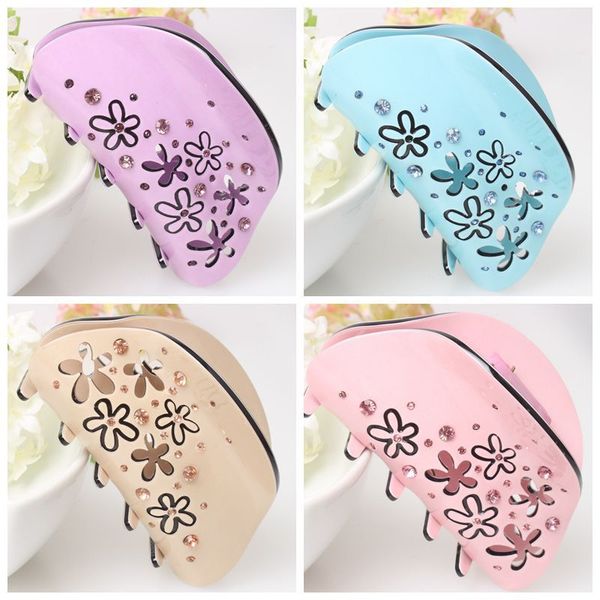 lovely austria rhinestone acrylic hair claw candy color openwork petal clips for hair girls accessories as5051, Golden;silver
lovely austria rhinestone acrylic hair claw candy color openwork petal clips for hair girls accessories as5051, Golden;silver
