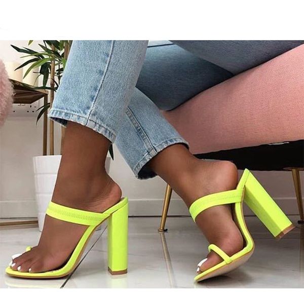 2019 new summer sandals slippers thick high heels sandals flip flop buckle hollow women shoes slippers pumps green, Black
2019 new summer sandals slippers thick high heels sandals flip flop buckle hollow women shoes slippers pumps green, Black