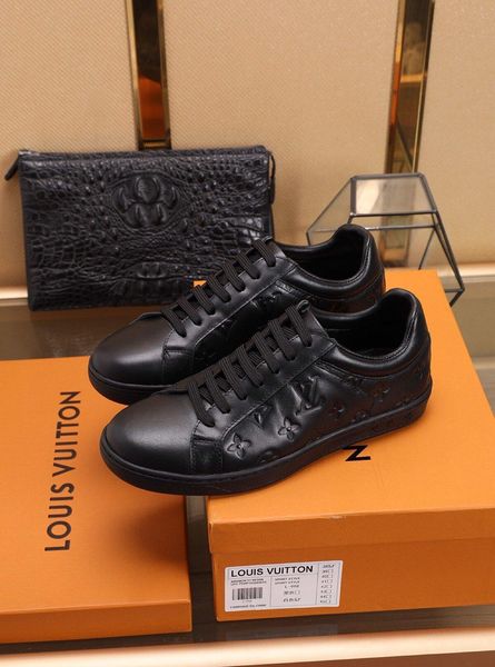 2020i men's casual shoes, new outdoor travel casual sports shoes, fast delivery, with original box packaging, high quality, Black
2020i men's casual shoes, new outdoor travel casual sports shoes, fast delivery, with original box packaging, high quality, Black