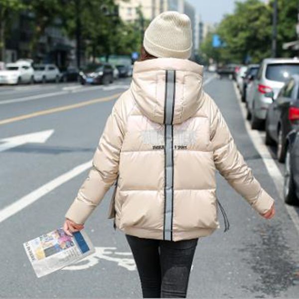 wholesale short women's shiny new down cotton coat loose thick back embroidered padded jacket, Black
wholesale short women's shiny new down cotton coat loose thick back embroidered padded jacket, Black