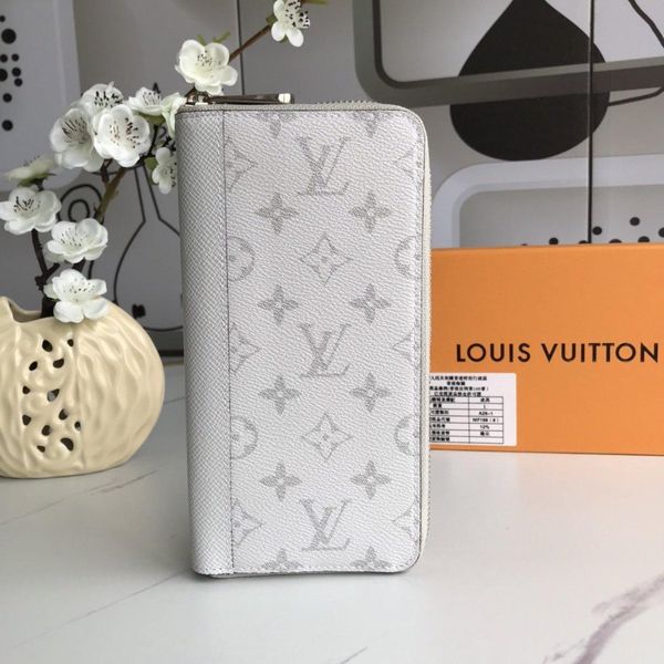 luxury designer men bag wallet purses classic style leather long wallets money coin pocket card holder mens zipper purses with origin box
luxury designer men bag wallet purses classic style leather long wallets money coin pocket card holder mens zipper purses with origin box