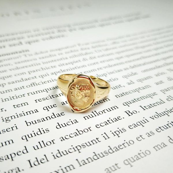 925 sterling silver portrait statement women 18k gold ring jewelry lady embossed oval medal open rings in s925, Golden;silver
925 sterling silver portrait statement women 18k gold ring jewelry lady embossed oval medal open rings in s925, Golden;silver