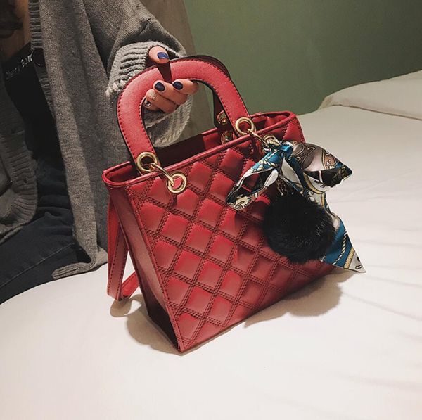 fashion european female tote bag 2019 new quality pu leather women's designer handbag ribbon hair ball shoulder messenger bags
fashion european female tote bag 2019 new quality pu leather women's designer handbag ribbon hair ball shoulder messenger bags