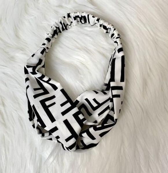 2019 design elastic headband for women fashion hairband for women girl retro turban headwraps gifts 7836, Silver
2019 design elastic headband for women fashion hairband for women girl retro turban headwraps gifts 7836, Silver