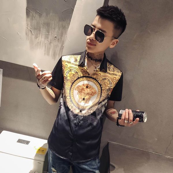 2020 italian popular designer men's business shirt men's formal short sleeve slim men's medusa shirt, White;black
2020 italian popular designer men's business shirt men's formal short sleeve slim men's medusa shirt, White;black