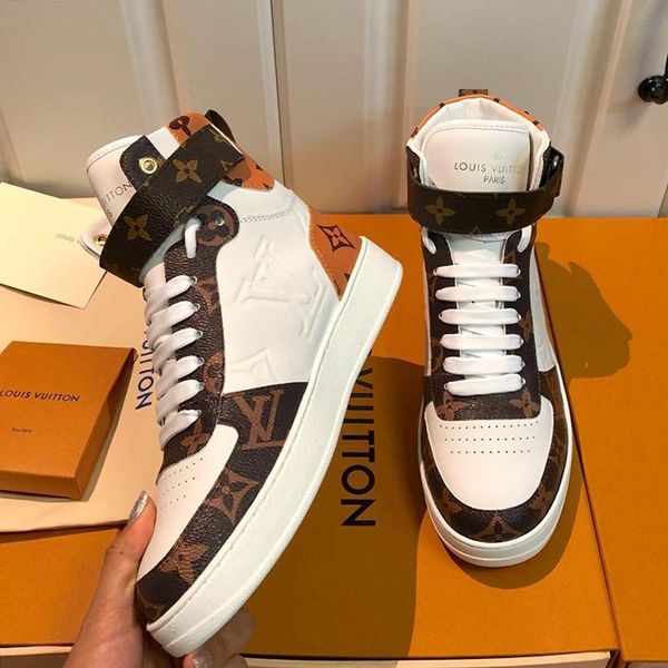 mens shoes chaussures pour hommes ankle boots men shoes casual rubber soles leather with original box luxury mens shoes fashion fast ship
mens shoes chaussures pour hommes ankle boots men shoes casual rubber soles leather with original box luxury mens shoes fashion fast ship