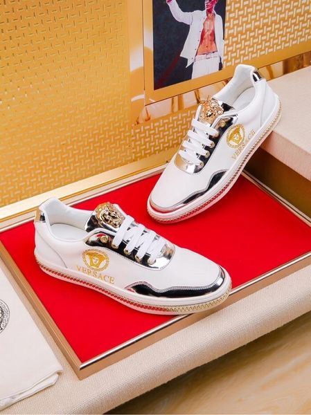 2020u high-end medusa embroidered leather low-lace-up casual shoes, fashionable and versatile outdoor sports shoes, size: 38-45, Black
2020u high-end medusa embroidered leather low-lace-up casual shoes, fashionable and versatile outdoor sports shoes, size: 38-45, Black