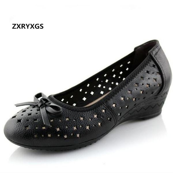 2020 new spring summer bow hollow genuine leather shoes women sandals soft comfort casual shoes woman wedges sandals plus size, Black
2020 new spring summer bow hollow genuine leather shoes women sandals soft comfort casual shoes woman wedges sandals plus size, Black