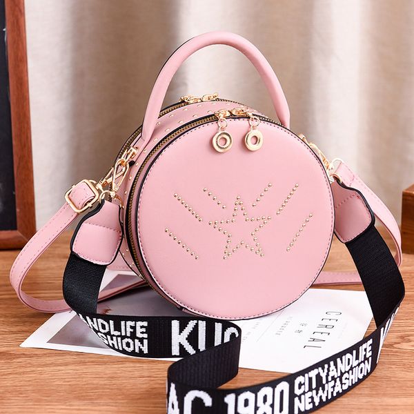 luxury women's handbag five-pointed star shoulder messenger bag letter wide shoulder strap ladies small round tote bag wallet
luxury women's handbag five-pointed star shoulder messenger bag letter wide shoulder strap ladies small round tote bag wallet