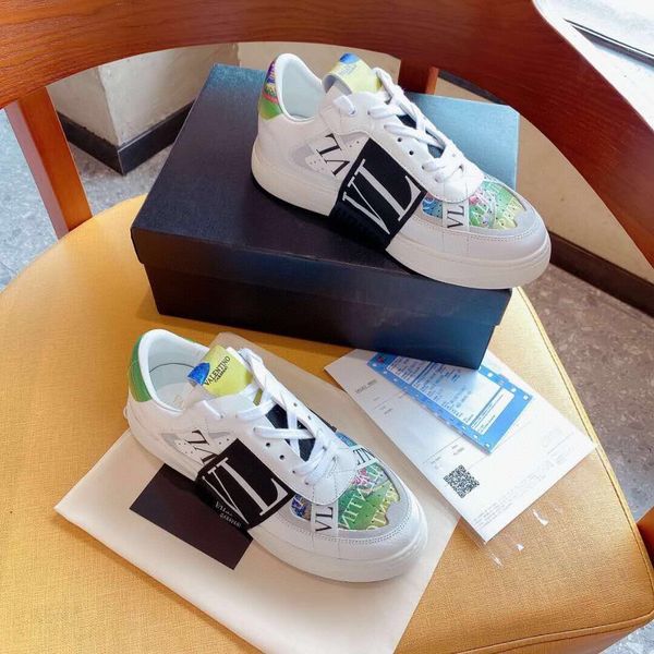 a8 fashion classic style leather sneakers women designer shoes men designer shoes high-quality luxury casual lace-up shoes, Black
a8 fashion classic style leather sneakers women designer shoes men designer shoes high-quality luxury casual lace-up shoes, Black