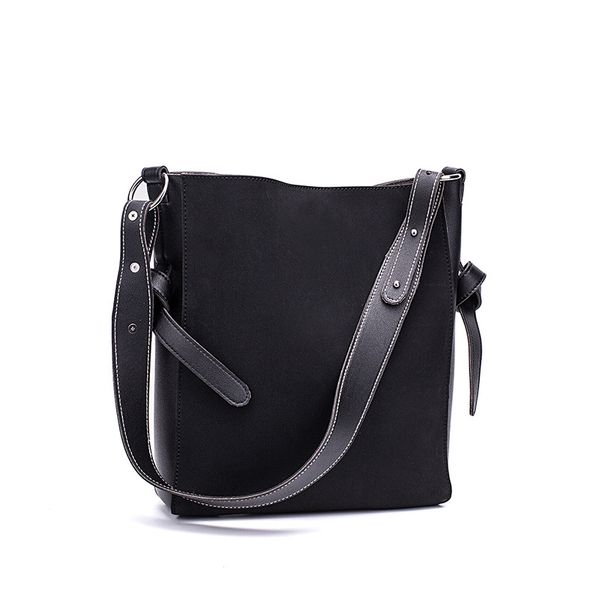suede women winter shoulder bags female handbag and purse nubuck leather lady messenger bags retro bucket fashion crossbody bag
suede women winter shoulder bags female handbag and purse nubuck leather lady messenger bags retro bucket fashion crossbody bag