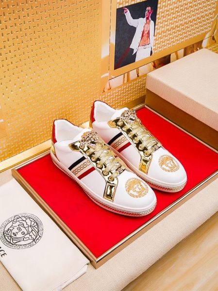 2020q luxury custom medusa printed low-lace-up casual sports shoes, high-end fashion wild men's shoes, size: 38-45, Black
2020q luxury custom medusa printed low-lace-up casual sports shoes, high-end fashion wild men's shoes, size: 38-45, Black