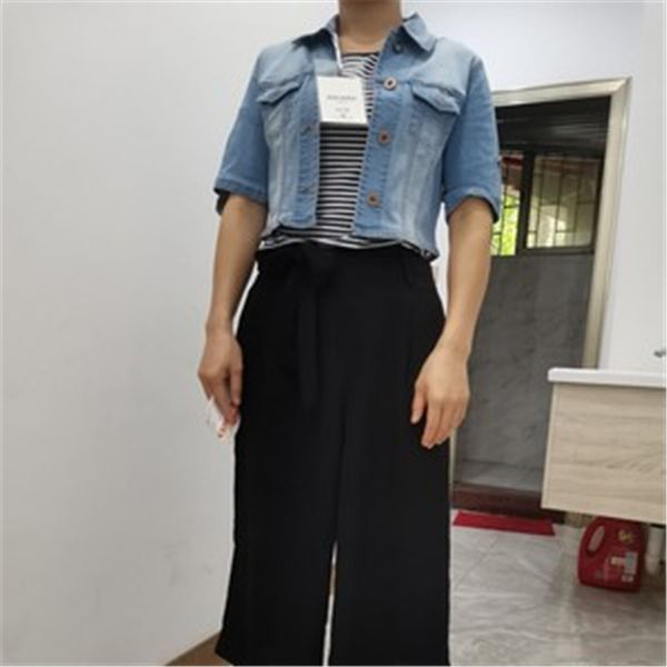 2020 high waist short denim jacket blue woman clothes autumn slim thin spring female jackets jeans streetwear coat clothing thin, Black;brown
2020 high waist short denim jacket blue woman clothes autumn slim thin spring female jackets jeans streetwear coat clothing thin, Black;brown