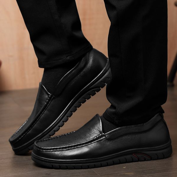 loafers men leather casual zapatillas fashion breathable mens for spring lather sapato male black sports 2020 shoes new man
loafers men leather casual zapatillas fashion breathable mens for spring lather sapato male black sports 2020 shoes new man