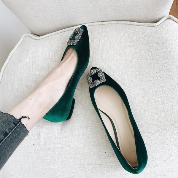 glitter crystal square buckle pearl velvet ladies loafers shoes woman shallow slip on flats pointed toe ballerina plus size34-45, Black
glitter crystal square buckle pearl velvet ladies loafers shoes woman shallow slip on flats pointed toe ballerina plus size34-45, Black