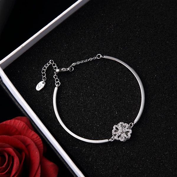 silver plated fashion lucky clover bracelet girls gift for women party jewelry, Black
silver plated fashion lucky clover bracelet girls gift for women party jewelry, Black