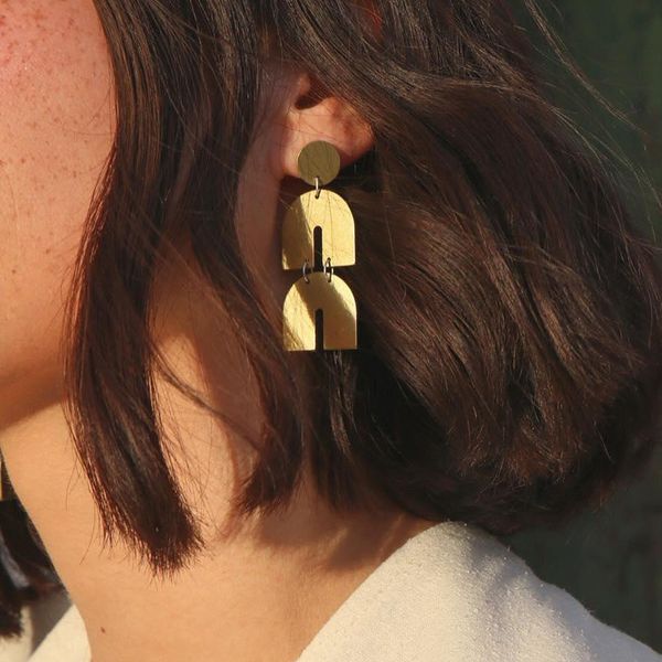punk gold long pendant sequin earrings for women geometric double u shape drop dangle earring, Golden;silver
punk gold long pendant sequin earrings for women geometric double u shape drop dangle earring, Golden;silver