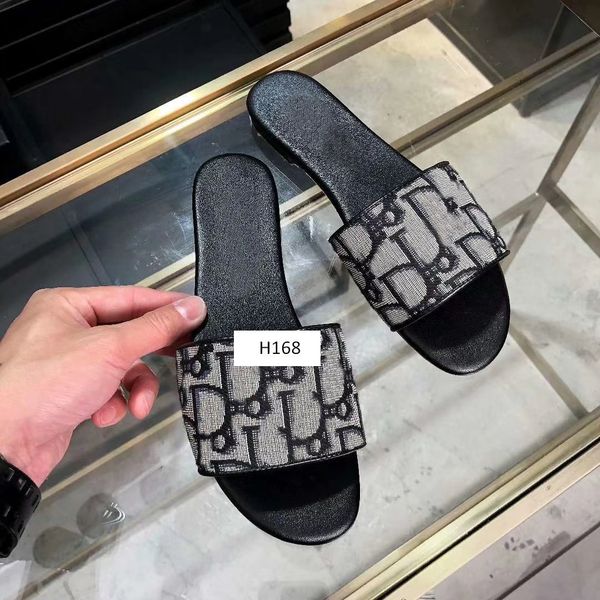 fashion classic women slippers woman shoes sandals zapatos mujer chaussure femme sapato feminino sandalias oblique series size 41, Black
fashion classic women slippers woman shoes sandals zapatos mujer chaussure femme sapato feminino sandalias oblique series size 41, Black