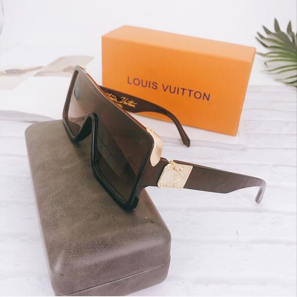 luxury 0252 sunglasses women designer popular fashion big hollow frame summer style uv protection lens come with case, Blue;gray
luxury 0252 sunglasses women designer popular fashion big hollow frame summer style uv protection lens come with case, Blue;gray