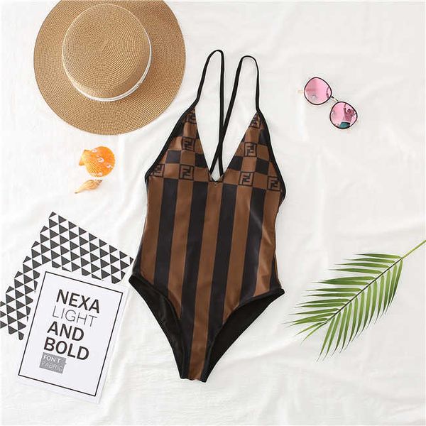 2020 designer fashion swimwear bikini for women letter swimsuit bandage bathing suits one-piece swimsuits, Black;white
2020 designer fashion swimwear bikini for women letter swimsuit bandage bathing suits one-piece swimsuits, Black;white
