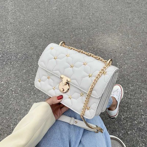 fashion women shoulder bag with stars chain flap ladies soft leather handbags crossbody messenger bags for women 2020 quality
fashion women shoulder bag with stars chain flap ladies soft leather handbags crossbody messenger bags for women 2020 quality