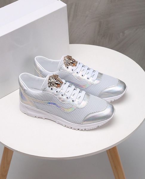 2020-2019o summer new tide brand men's leather casual shoes, fashion breathable shoes, original box packaging, size: 38-44
2020-2019o summer new tide brand men's leather casual shoes, fashion breathable shoes, original box packaging, size: 38-44