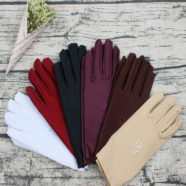 18lvu women' spandex embroidered gloves summer soft antifouling high-elastic sunscreen hand protection protection handmade jewelry sto, Blue;gray
18lvu women' spandex embroidered gloves summer soft antifouling high-elastic sunscreen hand protection protection handmade jewelry sto, Blue;gray