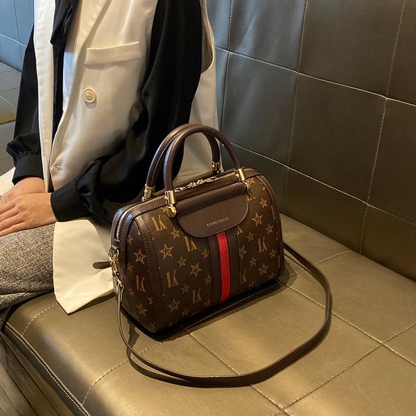 2020 дизайнер luxury сумка женщина shopper high capacity tote классический женщина плечо boston bag простого top-ручка
2020 дизайнер luxury сумка женщина shopper high capacity tote классический женщина плечо boston bag простого top-ручка
