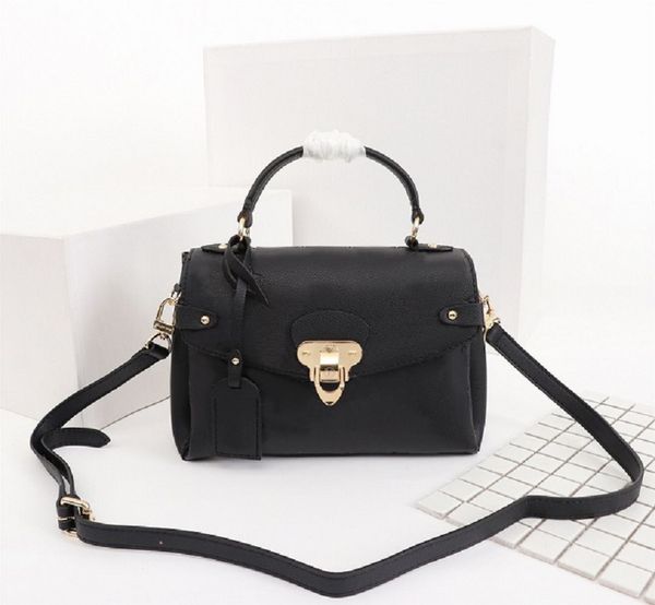 2018 original fashion designer luxury handbags purses croisette bag women brand classic style genuine leather shoulder bags
2018 original fashion designer luxury handbags purses croisette bag women brand classic style genuine leather shoulder bags