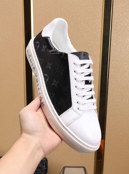 2019qg limited edition new fashion trend wild men casual and comfortable shoes, walking shoes brand sports shoes, original box packaging, Black
2019qg limited edition new fashion trend wild men casual and comfortable shoes, walking shoes brand sports shoes, original box packaging, Black