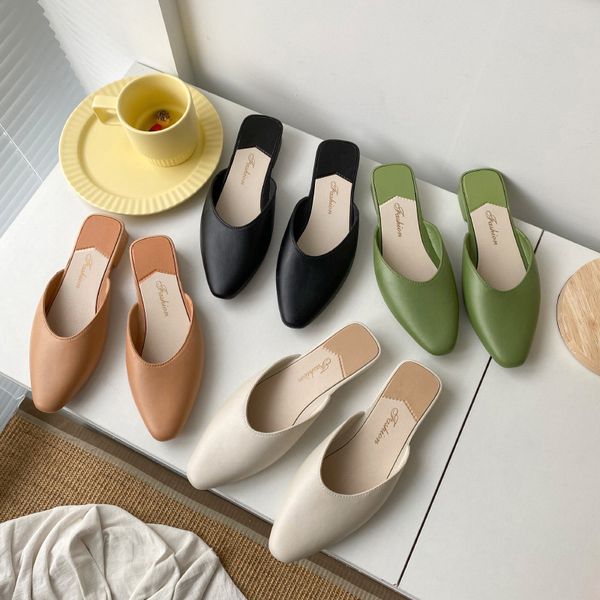 1pair new cortex casual shoes outer wear wear-resistant solid color women's flat shoes soft bottom summer slippers, Black
1pair new cortex casual shoes outer wear wear-resistant solid color women's flat shoes soft bottom summer slippers, Black