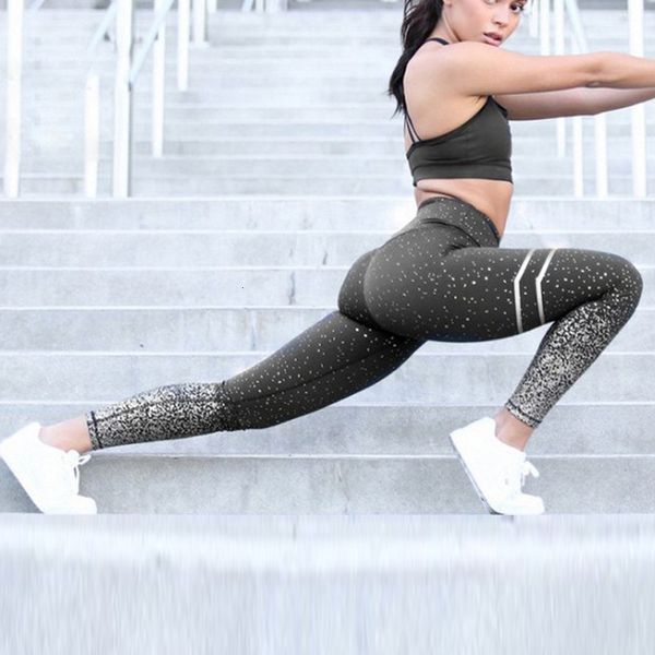 2020 gym trainning sports women tights yoga pants fitness female graffiti diagonal stripes print hip high waist slim leggings, White;red
2020 gym trainning sports women tights yoga pants fitness female graffiti diagonal stripes print hip high waist slim leggings, White;red