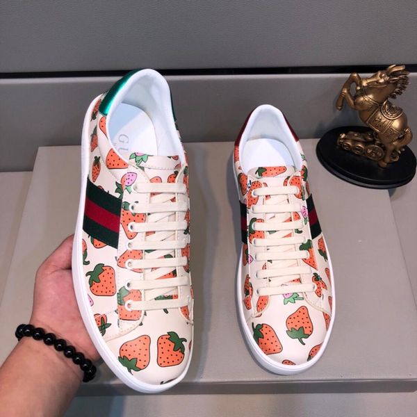 2020-2019x summer new trend high-end brand printing letters men's lace-up casual shoes, fashion versatile comfortable sports shoes, siz
2020-2019x summer new trend high-end brand printing letters men's lace-up casual shoes, fashion versatile comfortable sports shoes, siz