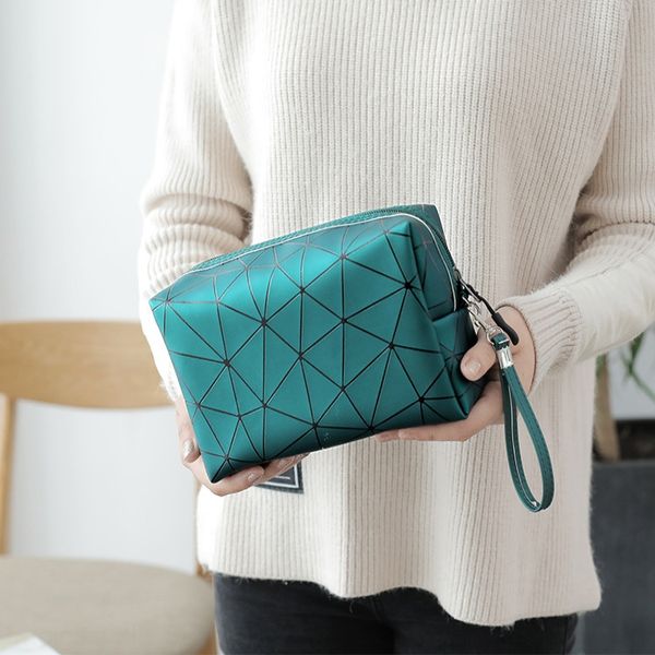 7yew7 japanese and korean internet celebrities large capacity portable cosmetics multi-functional waterproof storage bag rhinestone storage
7yew7 japanese and korean internet celebrities large capacity portable cosmetics multi-functional waterproof storage bag rhinestone storage