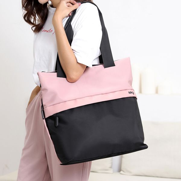 large-capacity women's bag 2020 new fashion leisure sports fitness bag single shoulder handbag canvas tide
large-capacity women's bag 2020 new fashion leisure sports fitness bag single shoulder handbag canvas tide