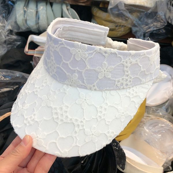 2020 new women's lace beautiful lace empty hat age-reducing breathable girl's sun hat, Blue;gray
2020 new women's lace beautiful lace empty hat age-reducing breathable girl's sun hat, Blue;gray