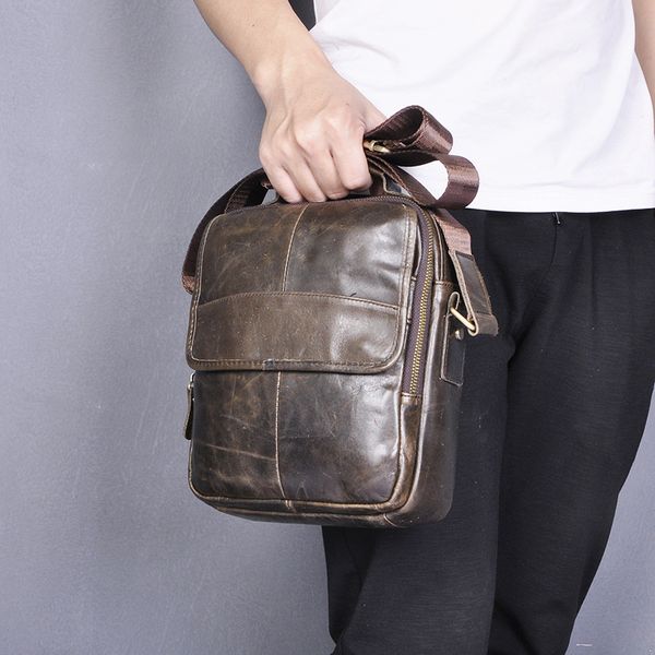 original leather male design casual 9.8" messenger crossbody shoulder bag fashion male satchel mochila tablets tote bag 2003
original leather male design casual 9.8" messenger crossbody shoulder bag fashion male satchel mochila tablets tote bag 2003