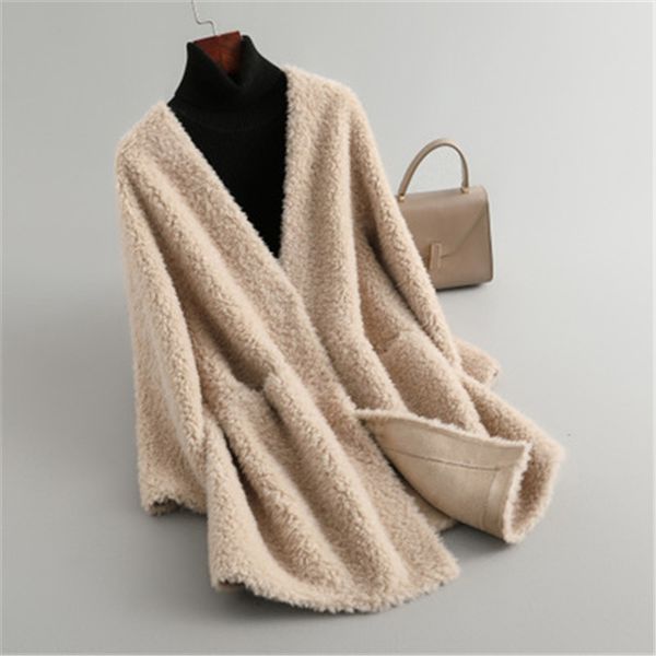sheep shearling coat women v-neck mid-length fur coat 2020 new autumn winter one piece of fur jacket female outerwear, Black
sheep shearling coat women v-neck mid-length fur coat 2020 new autumn winter one piece of fur jacket female outerwear, Black