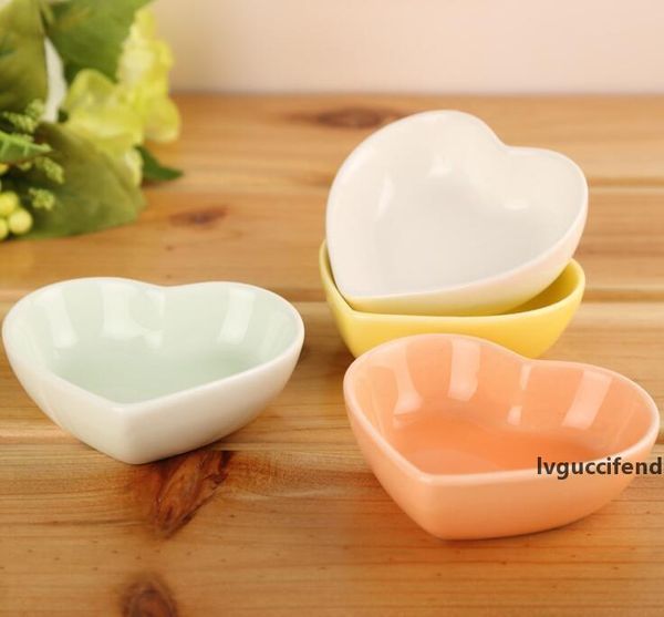 ceramic pot seasoning dish ceramic heart-shaped dish kitchen multi-purpose dish
ceramic pot seasoning dish ceramic heart-shaped dish kitchen multi-purpose dish