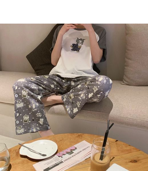 fo0fn internet celebrity summer short-sleeved trousers women contrast color stitching printing 2020 trousers pajamas pajamas summer new home, Blue;red
fo0fn internet celebrity summer short-sleeved trousers women contrast color stitching printing 2020 trousers pajamas pajamas summer new home, Blue;red