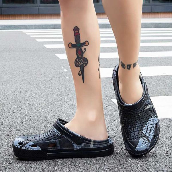2020 new graffiti female shoes summer beach sandals crocks slippers eva garden shoes crocse men sandalias mujer, Black
2020 new graffiti female shoes summer beach sandals crocks slippers eva garden shoes crocse men sandalias mujer, Black