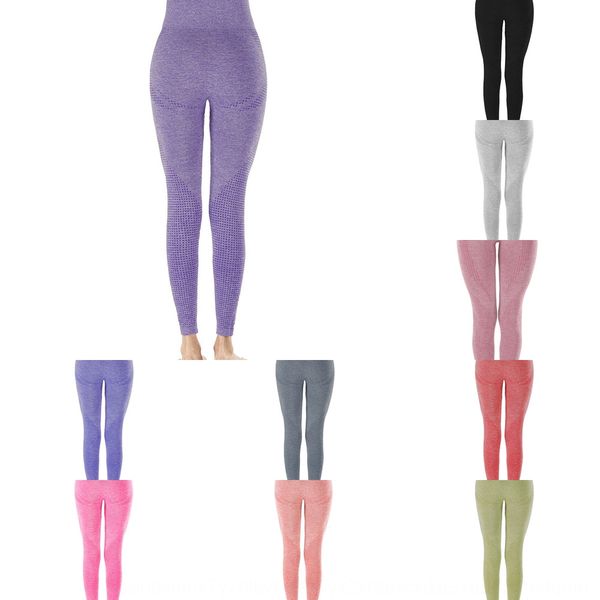 new hip-lifting seamless yoga jacquard point tight yoga tight pants high waist quick-drying pants fitness sports leggings for women, Black
new hip-lifting seamless yoga jacquard point tight yoga tight pants high waist quick-drying pants fitness sports leggings for women, Black