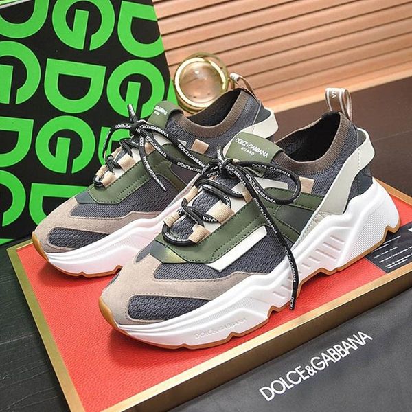 2020wc designer new luxury men's casual sports shoes, outdoor casual shoes, with original box size 38--45, Black
2020wc designer new luxury men's casual sports shoes, outdoor casual shoes, with original box size 38--45, Black