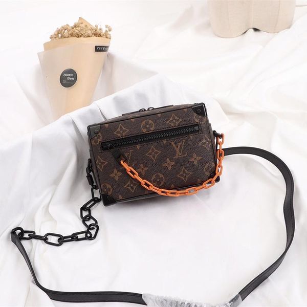 new arrival womens bag fashion classic leather shoulder crossbody bag ladies zipper designer luxury flap shoulder bags mini messenger bags
new arrival womens bag fashion classic leather shoulder crossbody bag ladies zipper designer luxury flap shoulder bags mini messenger bags