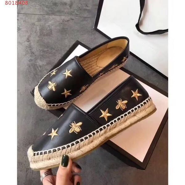 new women casual print canvas shoes spring espadrilles stars bee pattern white black fashion walking shoes lady loafers 
new women casual print canvas shoes spring espadrilles stars bee pattern white black fashion walking shoes lady loafers