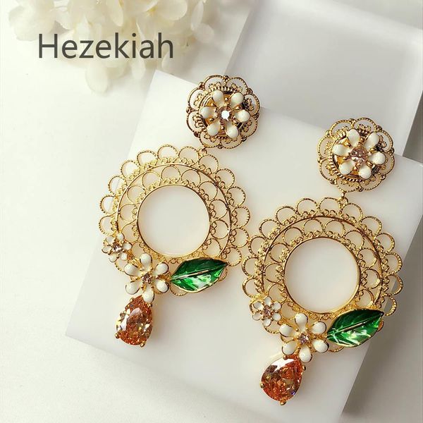hezekiah hollowing out flower earrings aristocratic temperament ladies earrings prom party earrings, Golden
