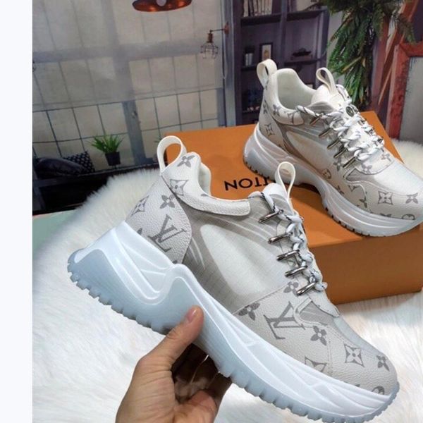 251 new designer luxury women's casual fashion shoes, women's outdoor casual shoes, high-quality materials, with original box, Black
251 new designer luxury women's casual fashion shoes, women's outdoor casual shoes, high-quality materials, with original box, Black