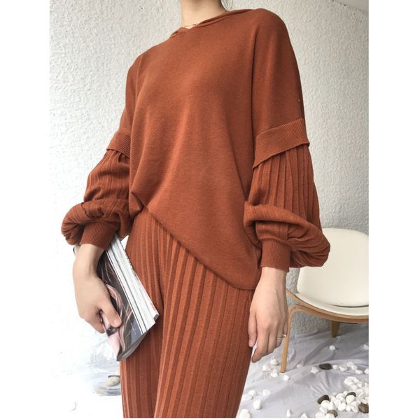 leisure lantern sleeve v neck loose plus size solid sweater striped full pants two piece set 2020 spring winter new, White;black
leisure lantern sleeve v neck loose plus size solid sweater striped full pants two piece set 2020 spring winter new, White;black