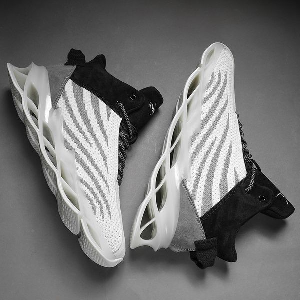 new outdoor men sneakers men walking jogging sports shoes high-quality lace-up athietic breathable blade running shoes
new outdoor men sneakers men walking jogging sports shoes high-quality lace-up athietic breathable blade running shoes