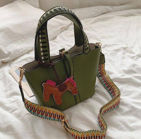 design women bucket bags style wide shoulder straps shoulder bags lady handbags